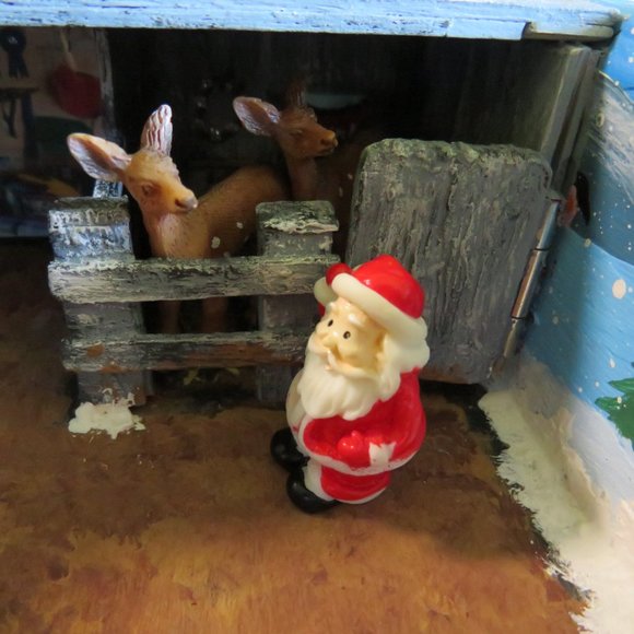 Santa's REINDEER BOOT CAMP where reindeer learn to fly [imaginary play] 80%wood - Picture 14 of 16